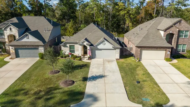 $319,900 | 15931 Boom Drive, Crosby, TX 77532