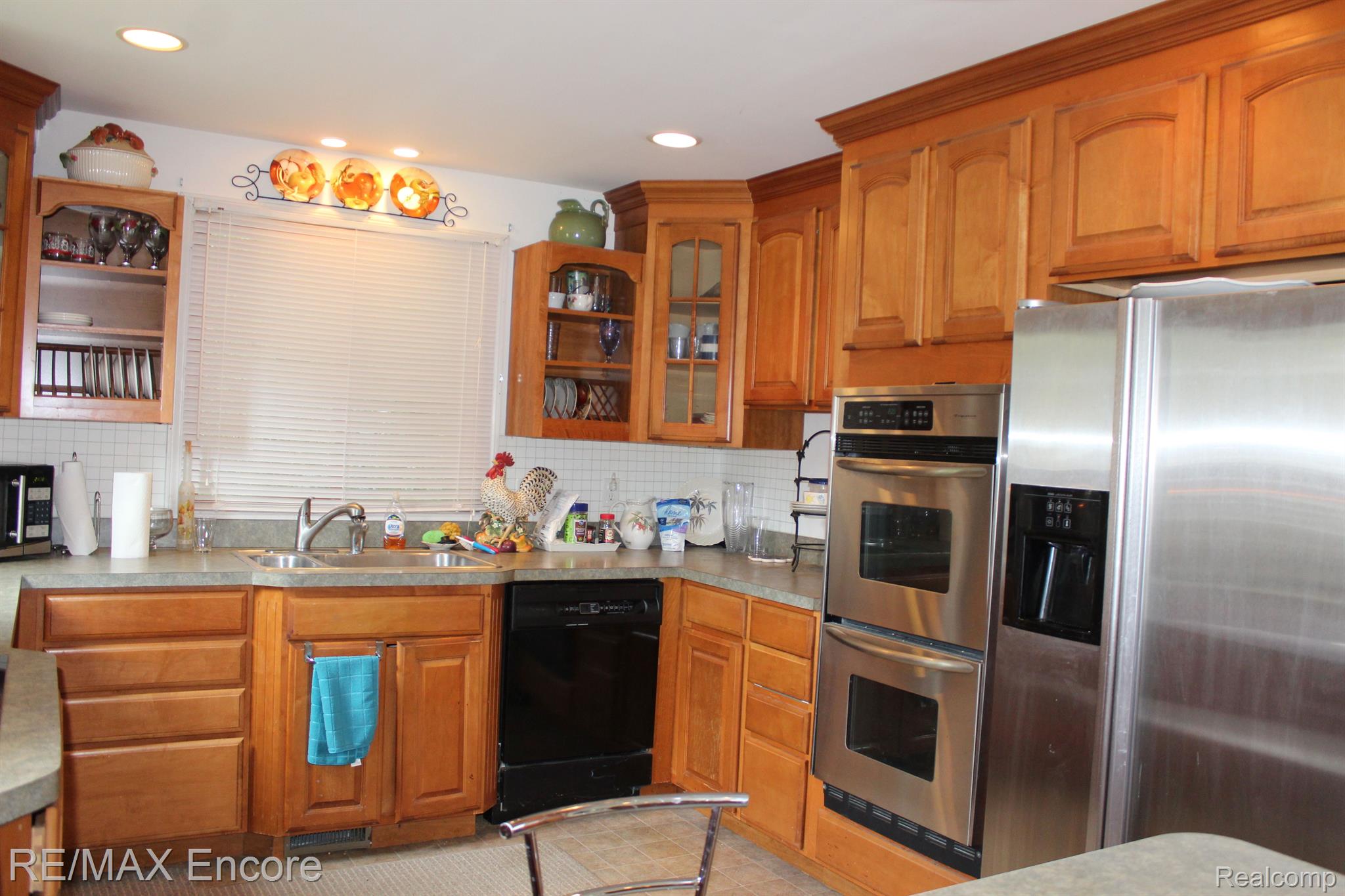 2619 Pine Ridge Road West Bloomfield, MI 48324 - Photo 10 of 32