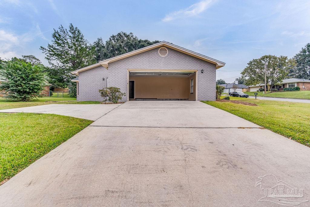 1000 Farmington Road Pensacola, FL 32504 - Photo 9 of 34 Gallery Image 9