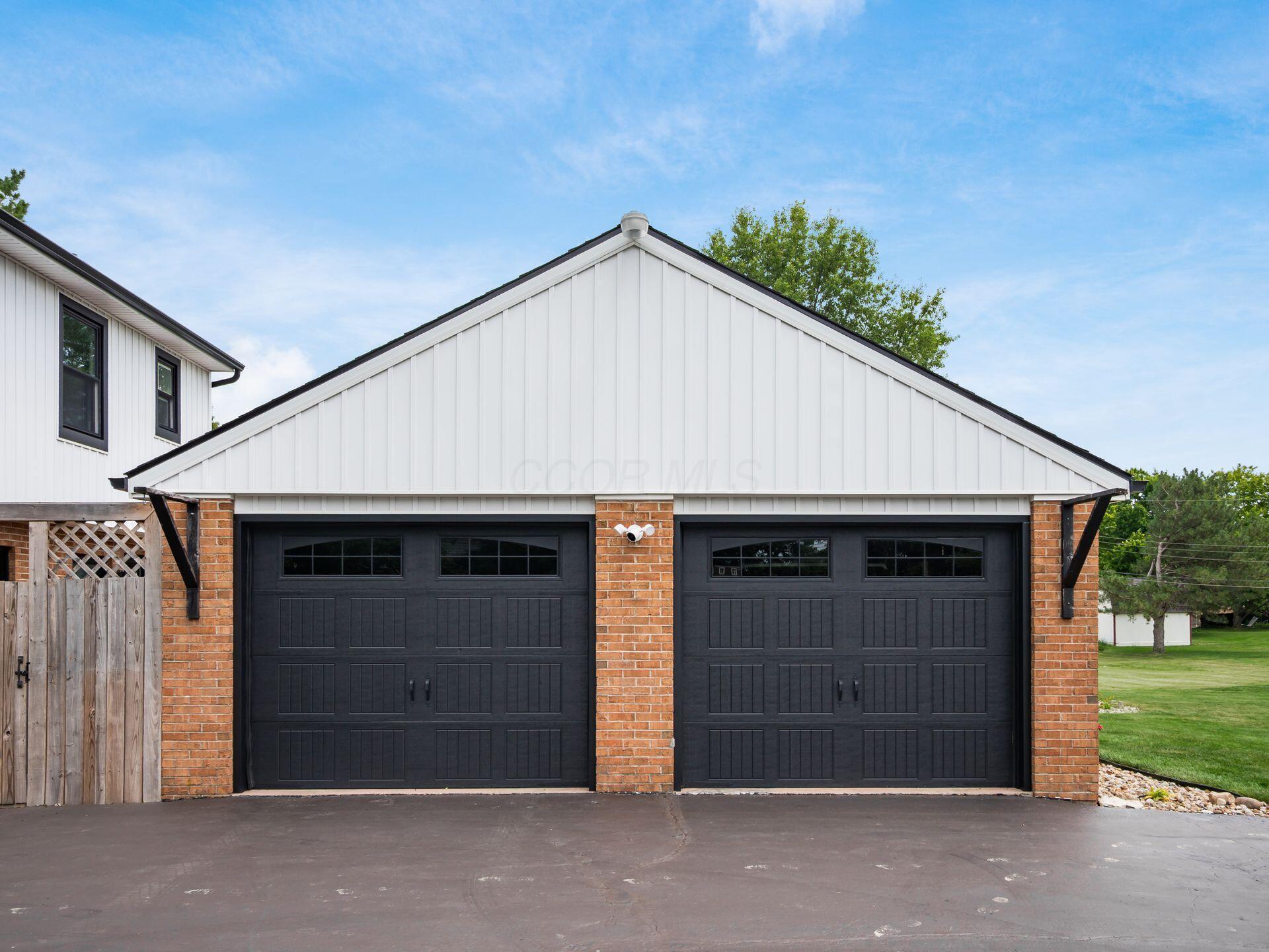 16707 County Home Road Marysville, OH 43040 - Photo 4 of 52 2-car detached garage