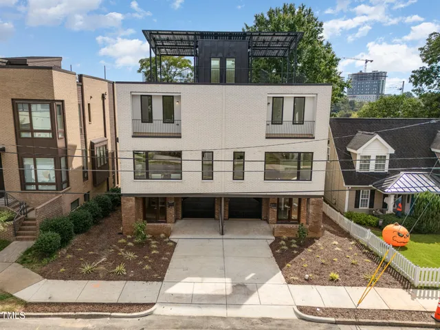 $1,294,900 | 515 West Lenoir Street, Unit 101, Raleigh, NC 27601