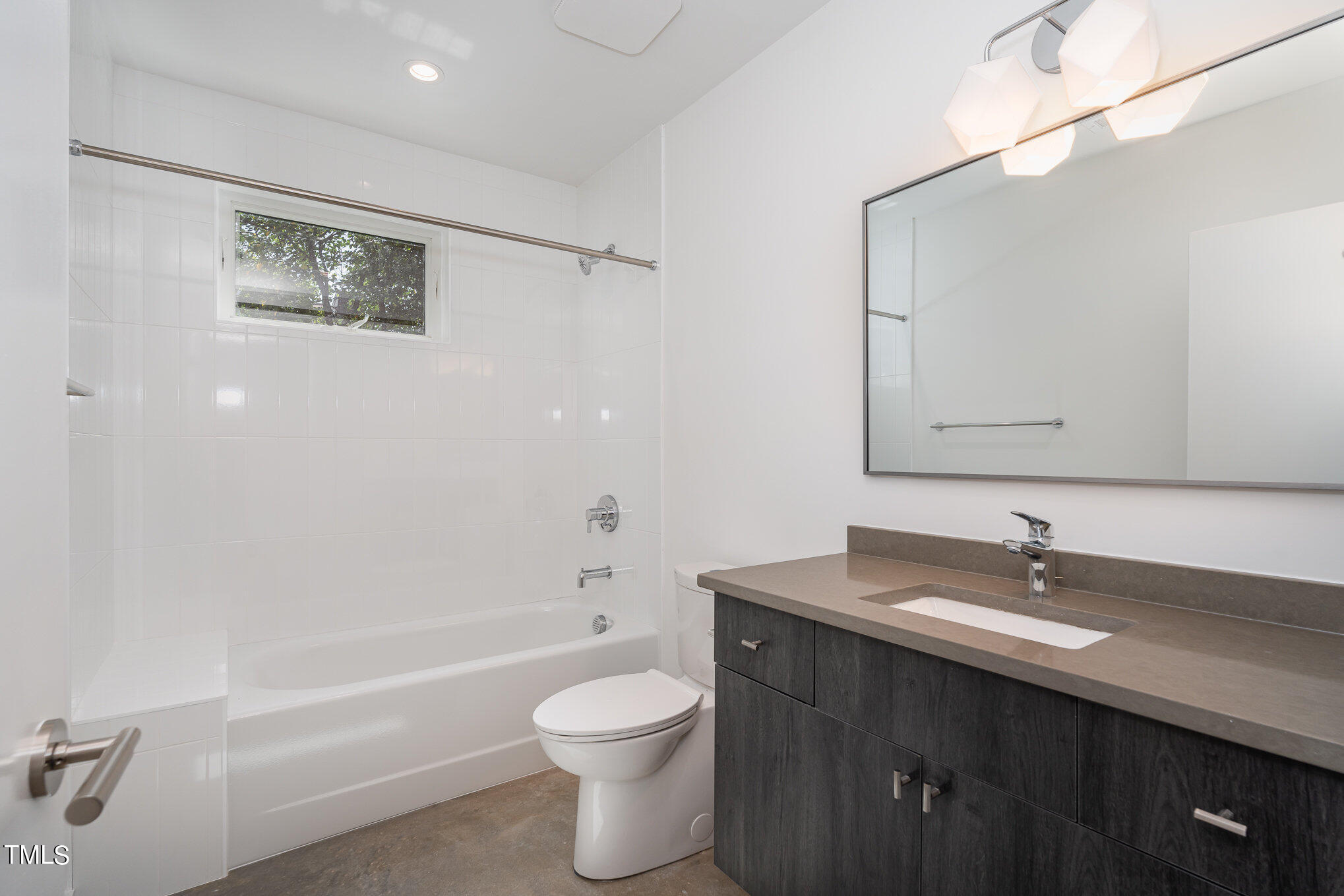 515 West Lenoir Street, Unit 101 Raleigh, NC 27601 - Photo 11 of 49 010_ndp1814-edit