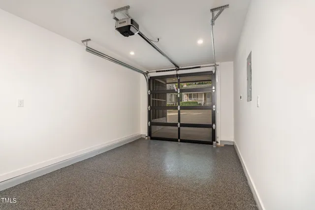 $1,294,900 | 515 West Lenoir Street, Unit 101, Raleigh, NC 27601