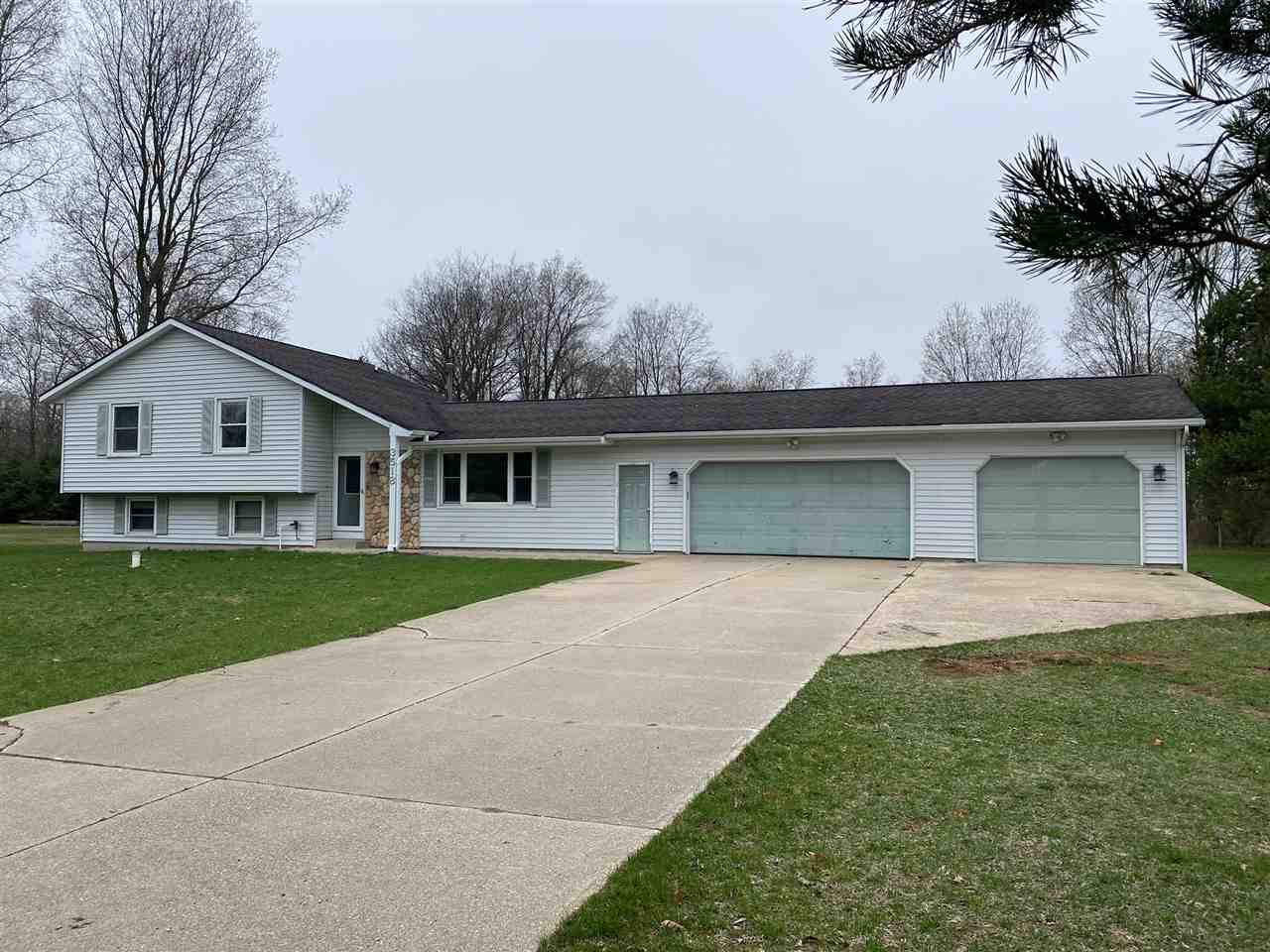 3518 Cecil Road Cadillac, MI 49601 - Photo 1 of 10 1886322.JPG