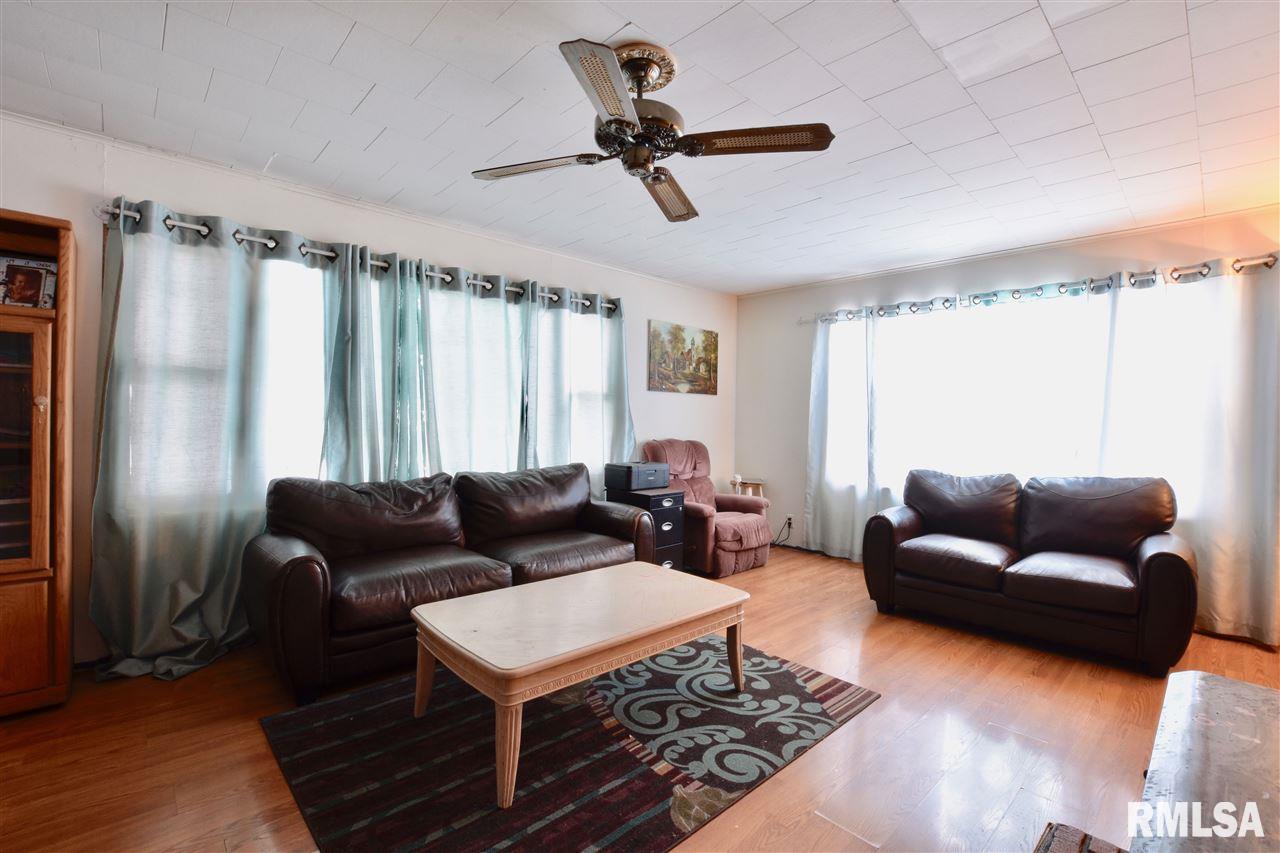 23422 West Lorance Road Laura, IL 61451 - Photo 7 of 36 Gallery Image 7