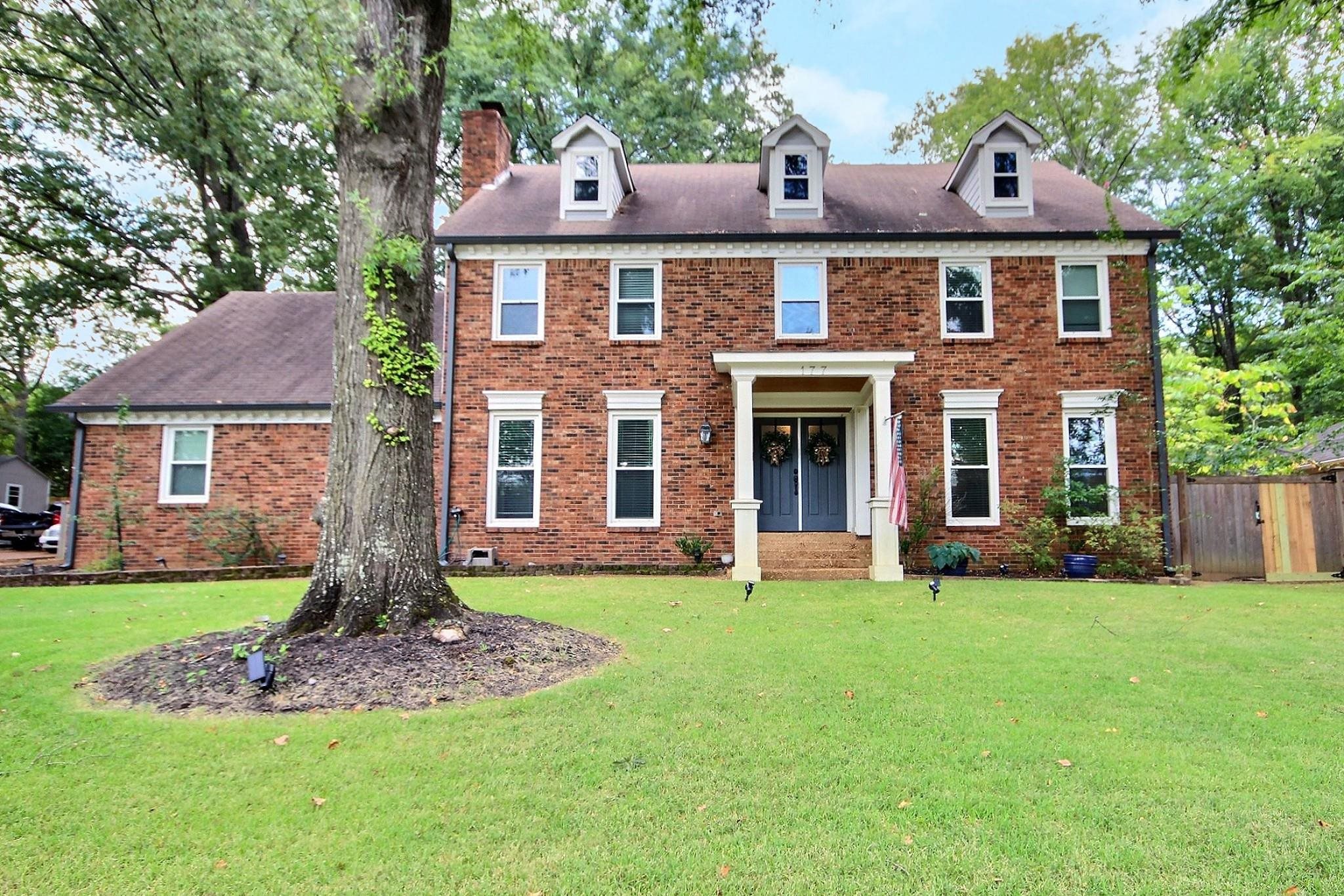 177 South Walnut Bend Road Memphis, TN 38018 - Photo 1 of 34 a front view of a house with a yard