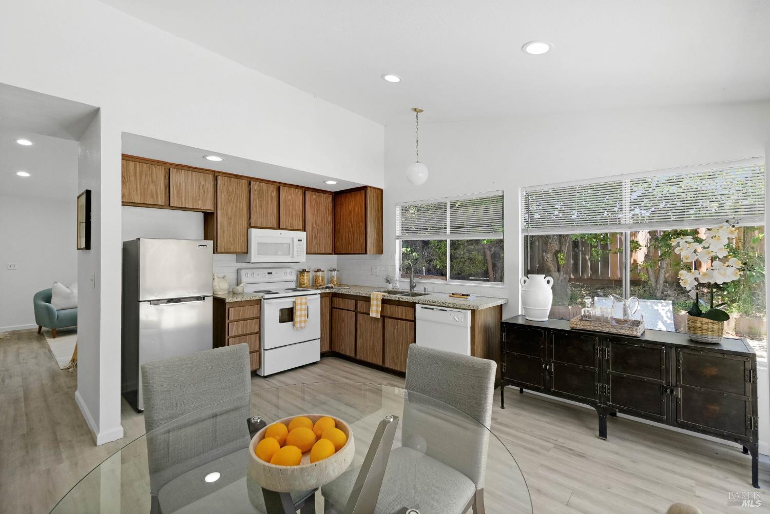 740 Coral Ridge Circle Rodeo, CA 94572 - Photo 28 of 58