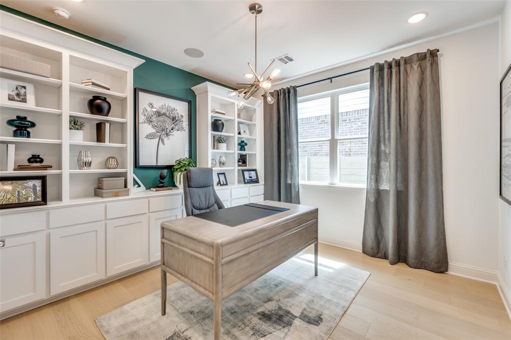 1116 Lakeview Lane Argyle, TX 76226 - Photo 20 of 40 a living room with stainless steel appliances furniture and a large window