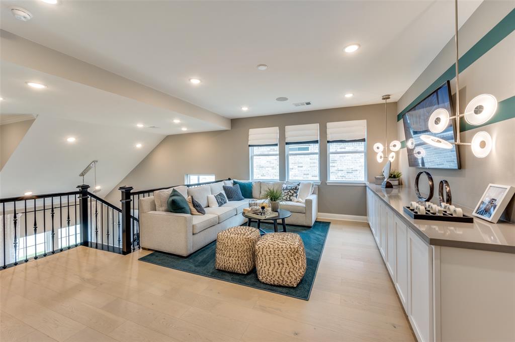 1116 Lakeview Lane Argyle, TX 76226 - Photo 22 of 40 a living room with furniture and a large window