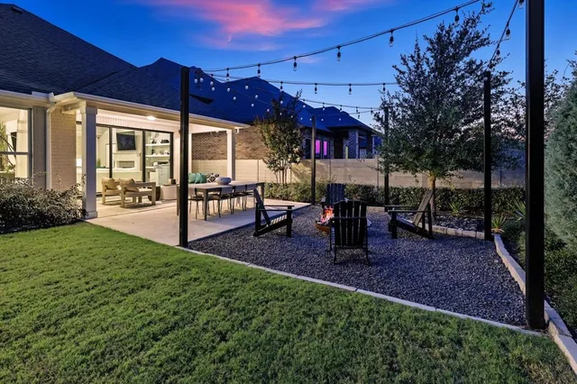 $749,000 | 1116 Lakeview Lane, Argyle, TX 76226