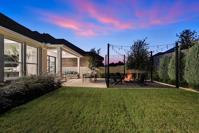 $749,000 | 1116 Lakeview Lane, Argyle, TX 76226