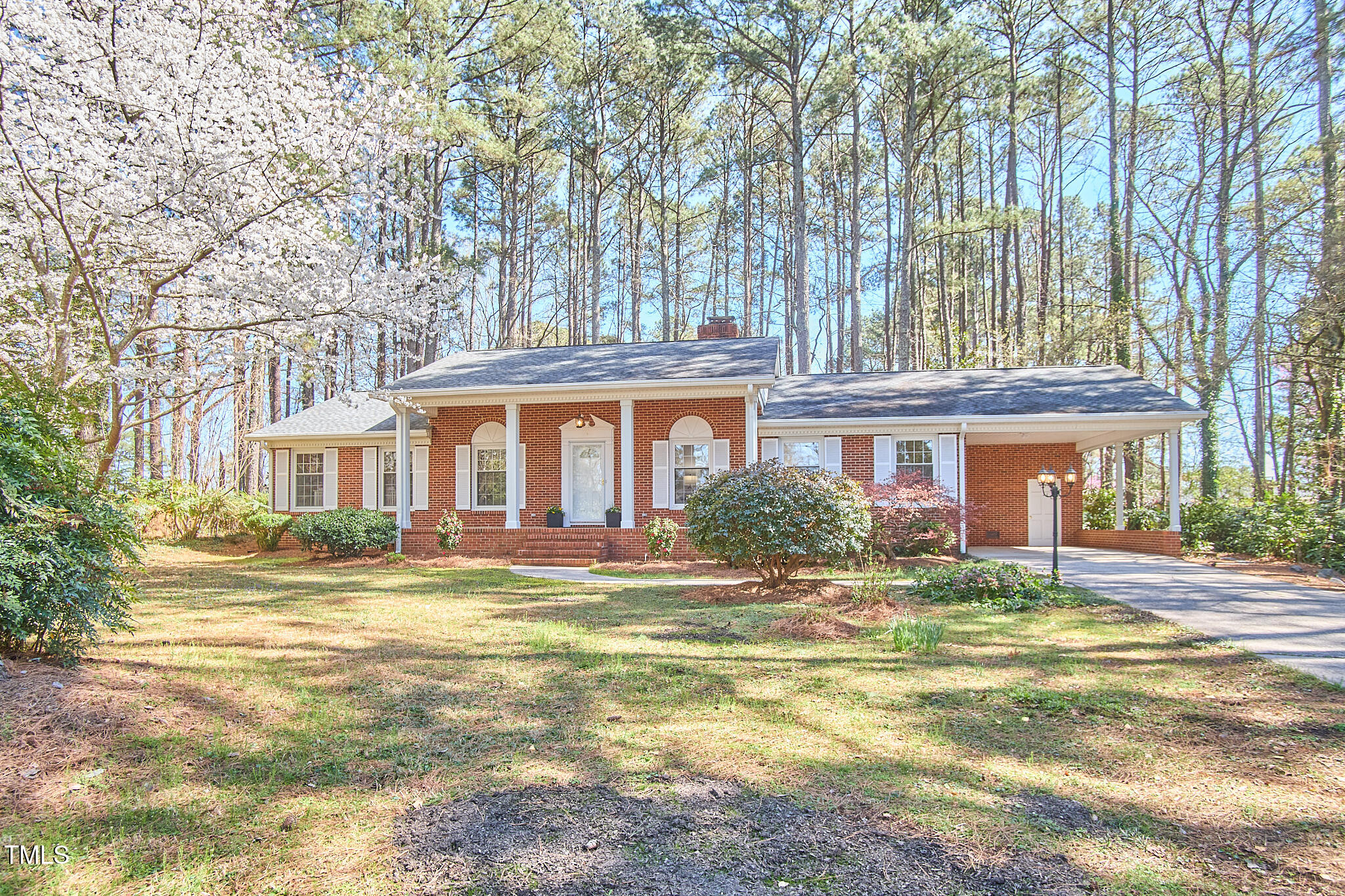 3613 Hope Valley Road Durham, NC 27707 - Photo 5 of 56 003