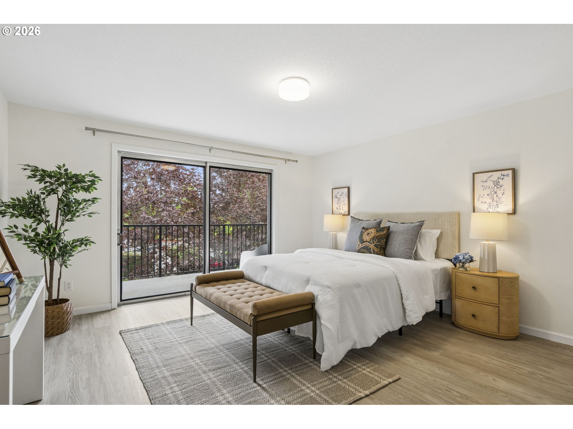 200 Southwest Burnham Road, Unit 303 Lake Oswego, OR 97034 - Photo 11 of 32