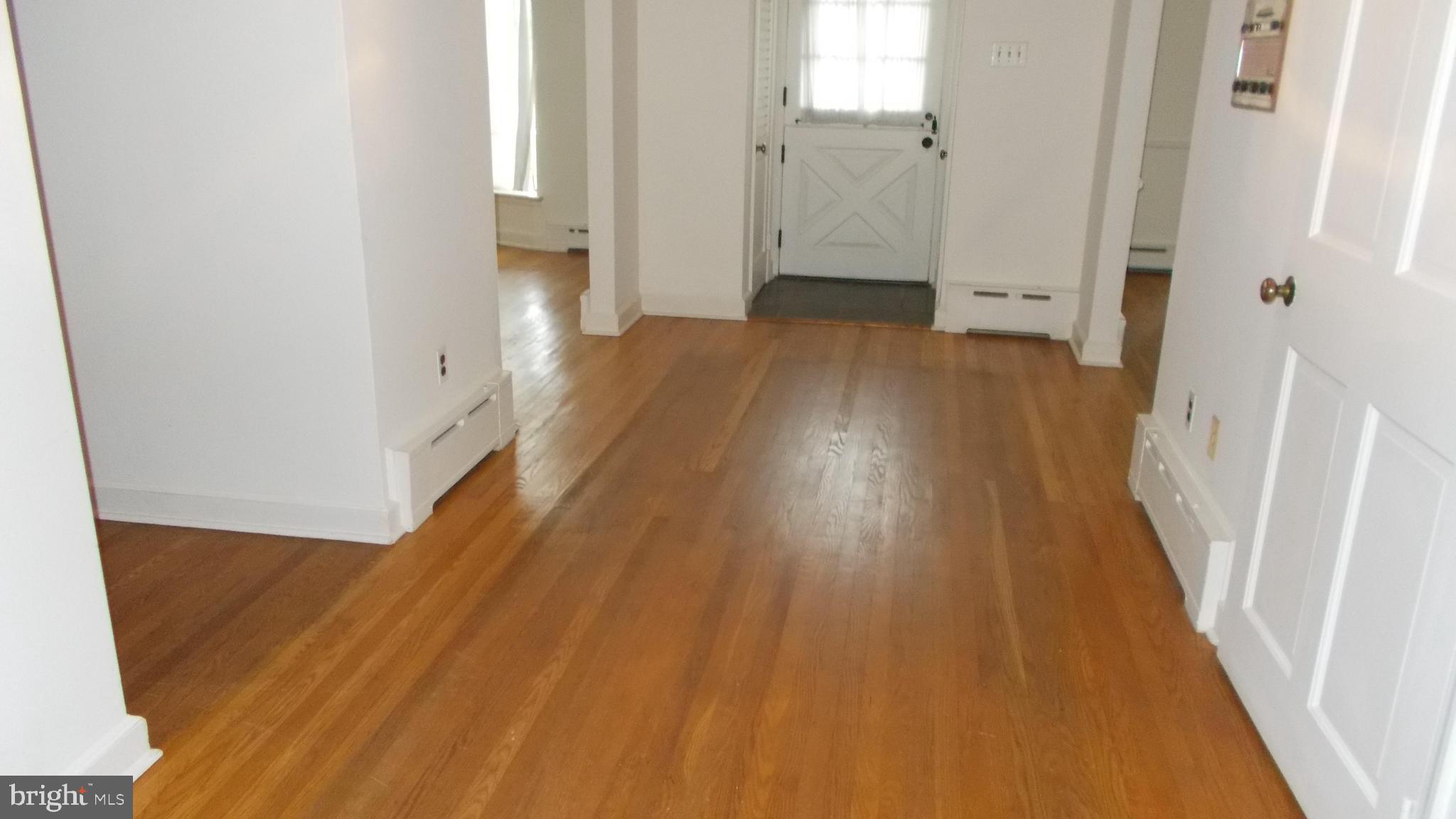 830 Gregory Road Jenkintown, PA 19046 - Photo 8 of 35 view in foyer of front door 28'X8'