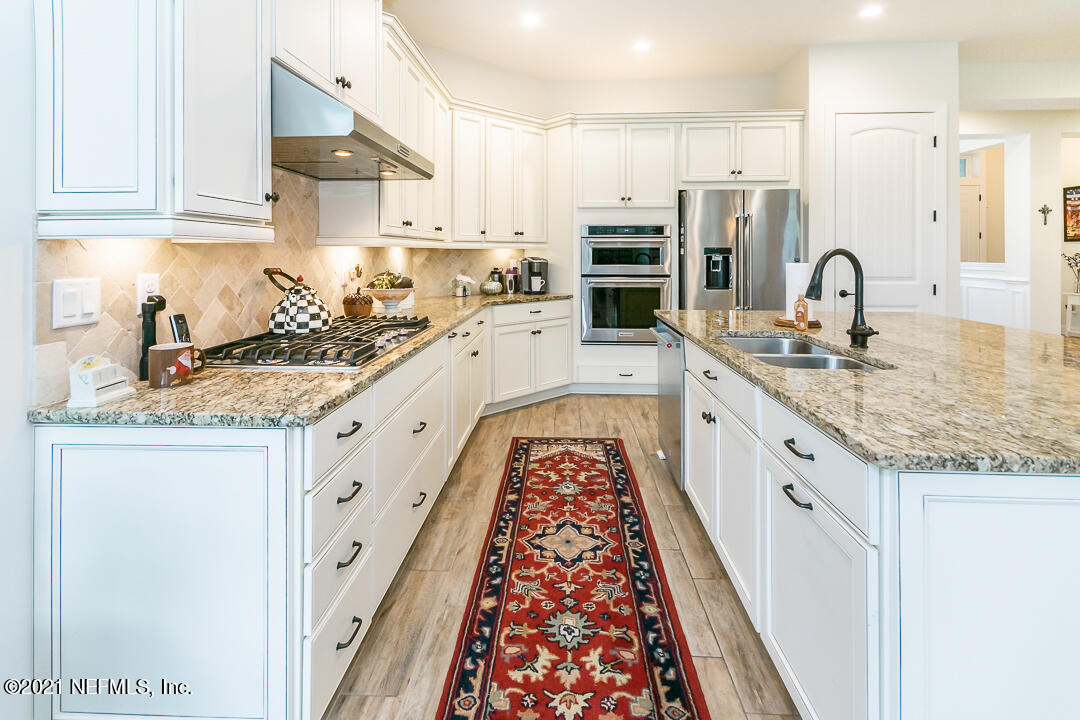 105 Dock House Road St. Johns, FL 32259 - Photo 10 of 43 Kitchen