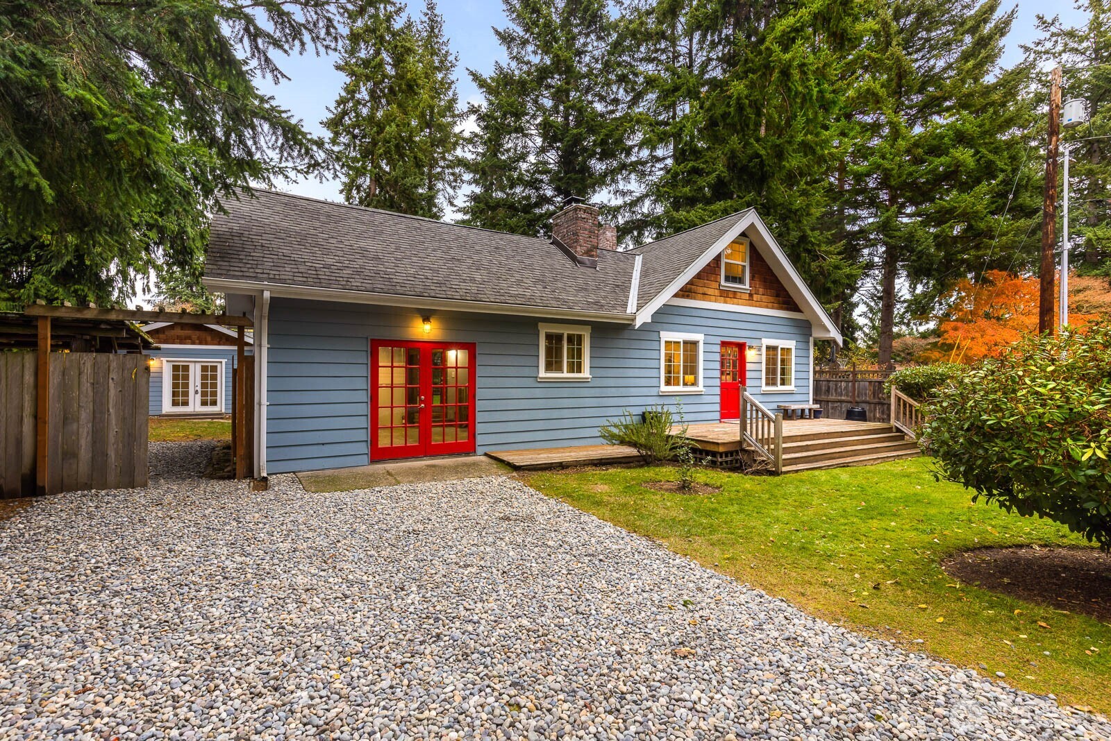17110 66th Place West Edmonds, WA 98026 - Photo 1 of 38 a front view of a house with garden