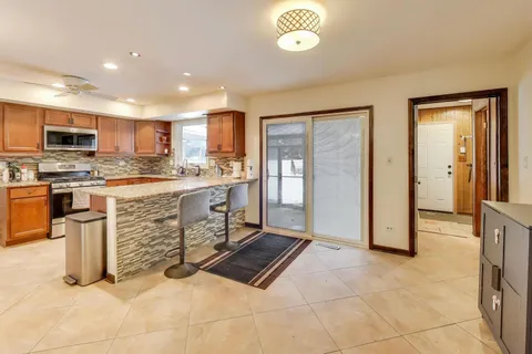 $699,000 | 511 Mark Lane, Downers Grove, IL 60516