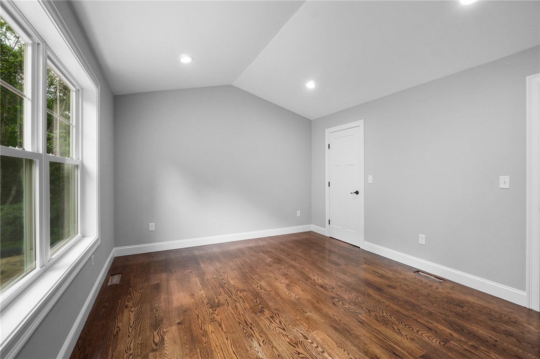 41 Carpenter Road Foster, RI 02825 - Photo 22 of 37