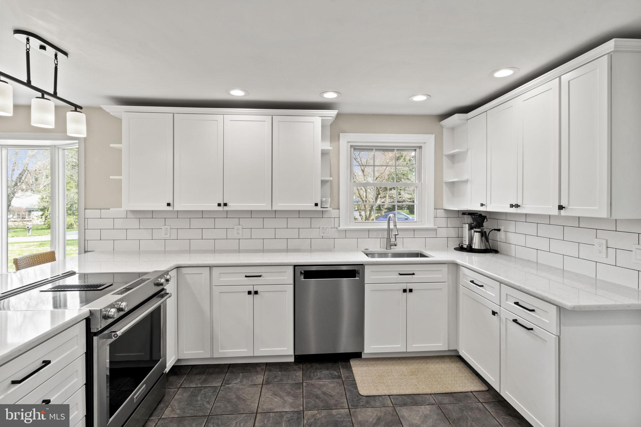 1259 Thomas Road Wayne, PA 19087 - Photo 11 of 56 Renovated ktichen