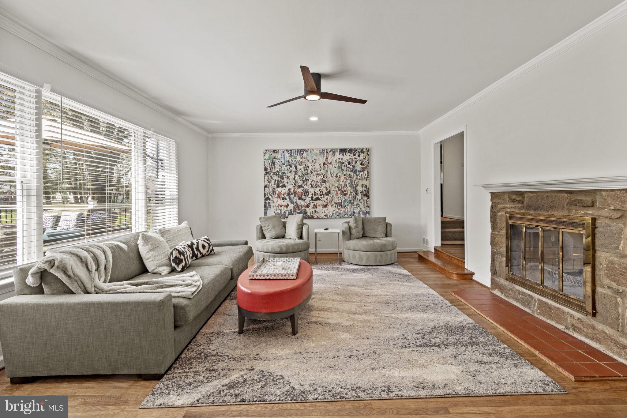 1259 Thomas Road Wayne, PA 19087 - Photo 20 of 56 Livingroom