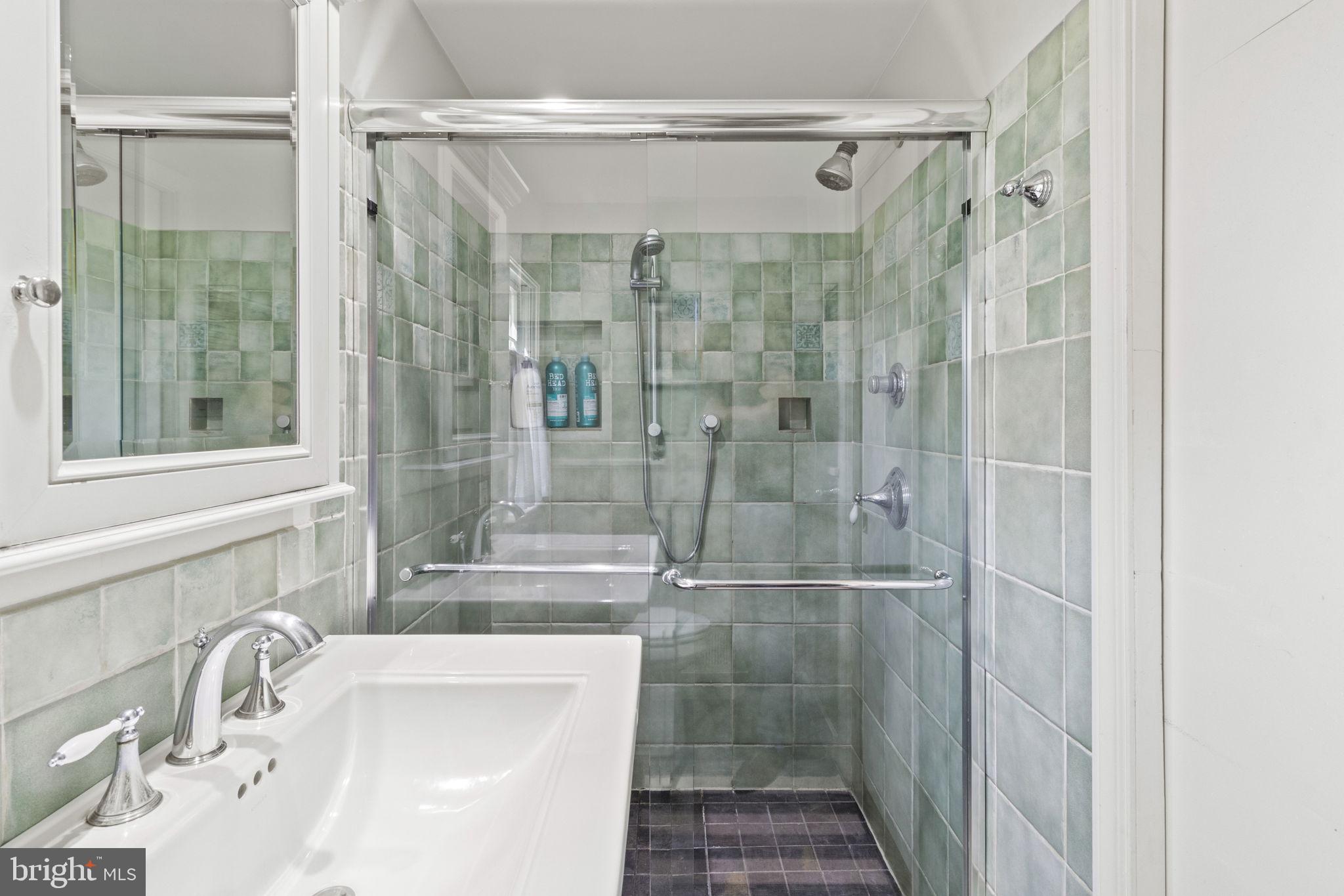 1259 Thomas Road Wayne, PA 19087 - Photo 30 of 56 Ensuite Primary Bath