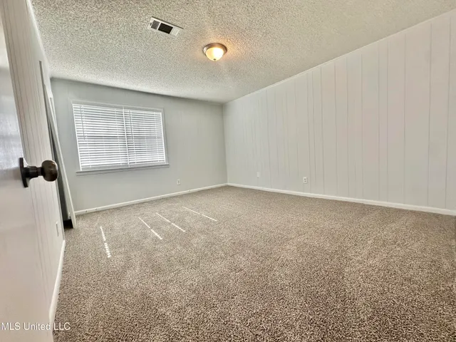 $225,000 | 512 St Paul Avenue, Senatobia, MS 38668