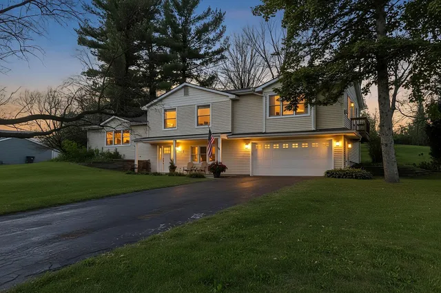 $599,900 | 5026 Clear Spring Drive, Minnetonka, MN 55345