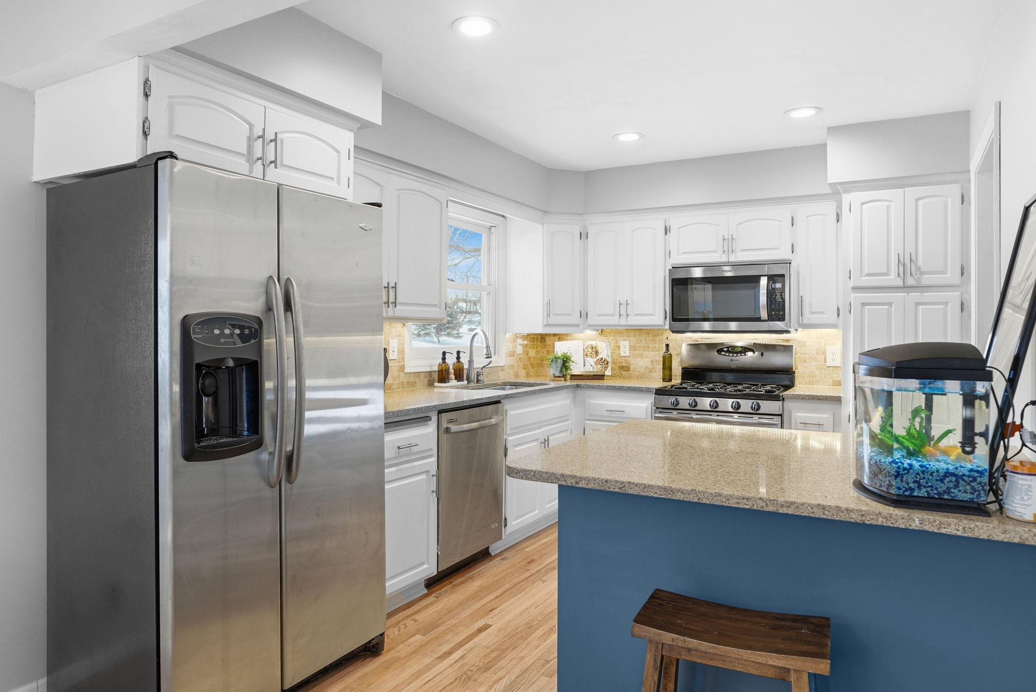 5026 Clear Spring Drive Minnetonka, MN 55345 - Photo 7 of 26