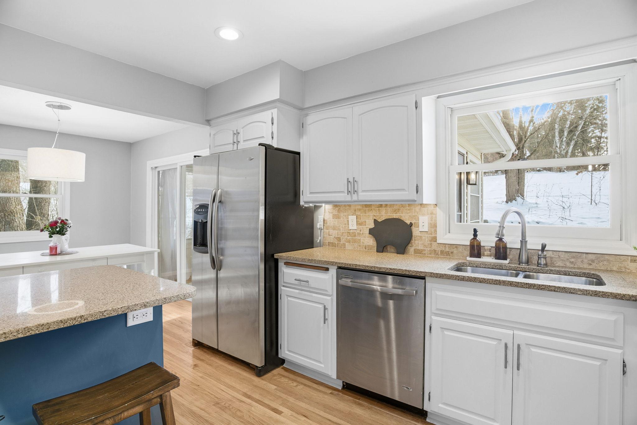 5026 Clear Spring Drive Minnetonka, MN 55345 - Photo 9 of 26