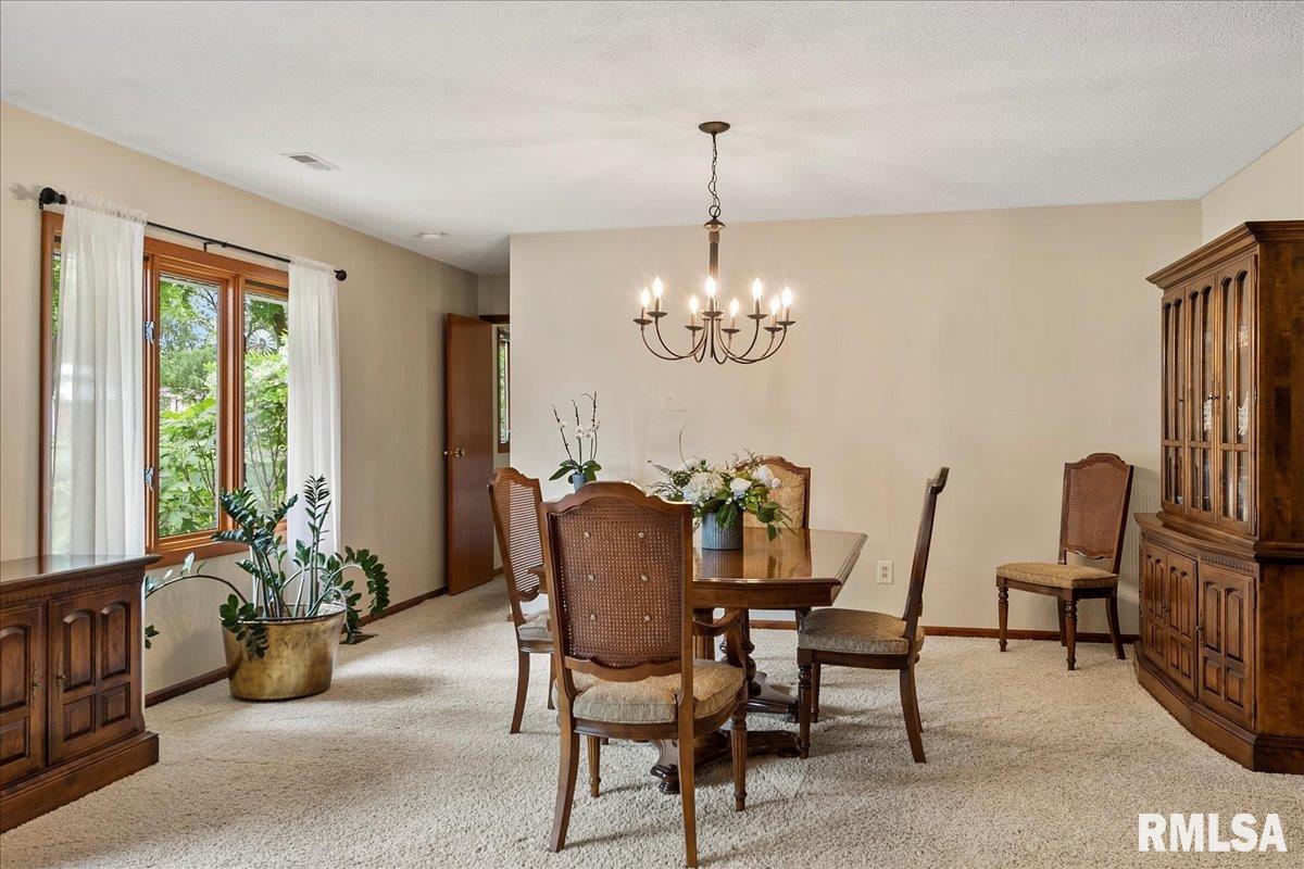 640 South Koke Mill Road Springfield, IL 62711 - Photo 17 of 87 Gallery Image 17