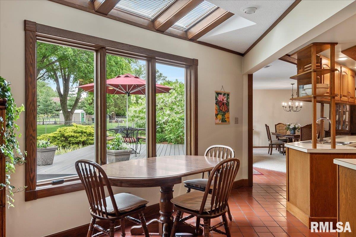 640 South Koke Mill Road Springfield, IL 62711 - Photo 28 of 87 Gallery Image 28