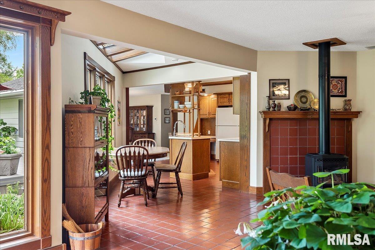 640 South Koke Mill Road Springfield, IL 62711 - Photo 34 of 87 Gallery Image 34