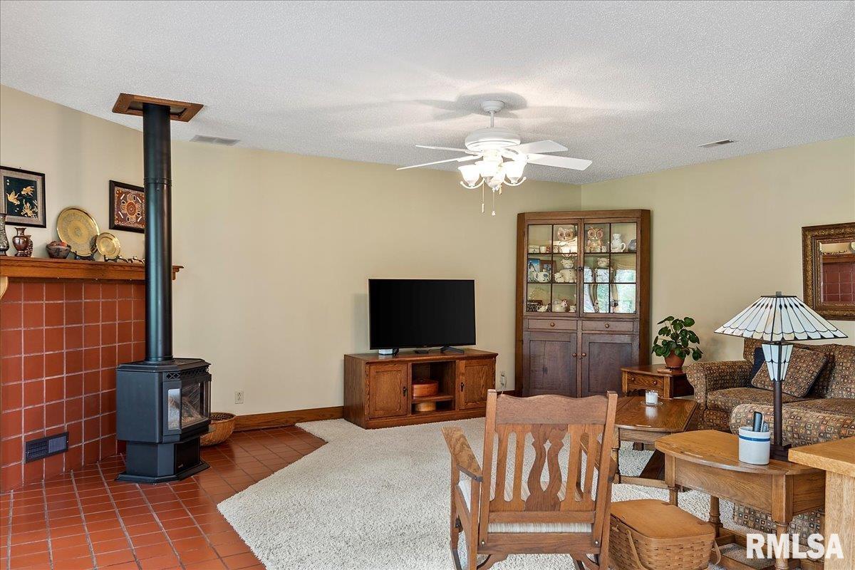 640 South Koke Mill Road Springfield, IL 62711 - Photo 35 of 87 Gallery Image 35
