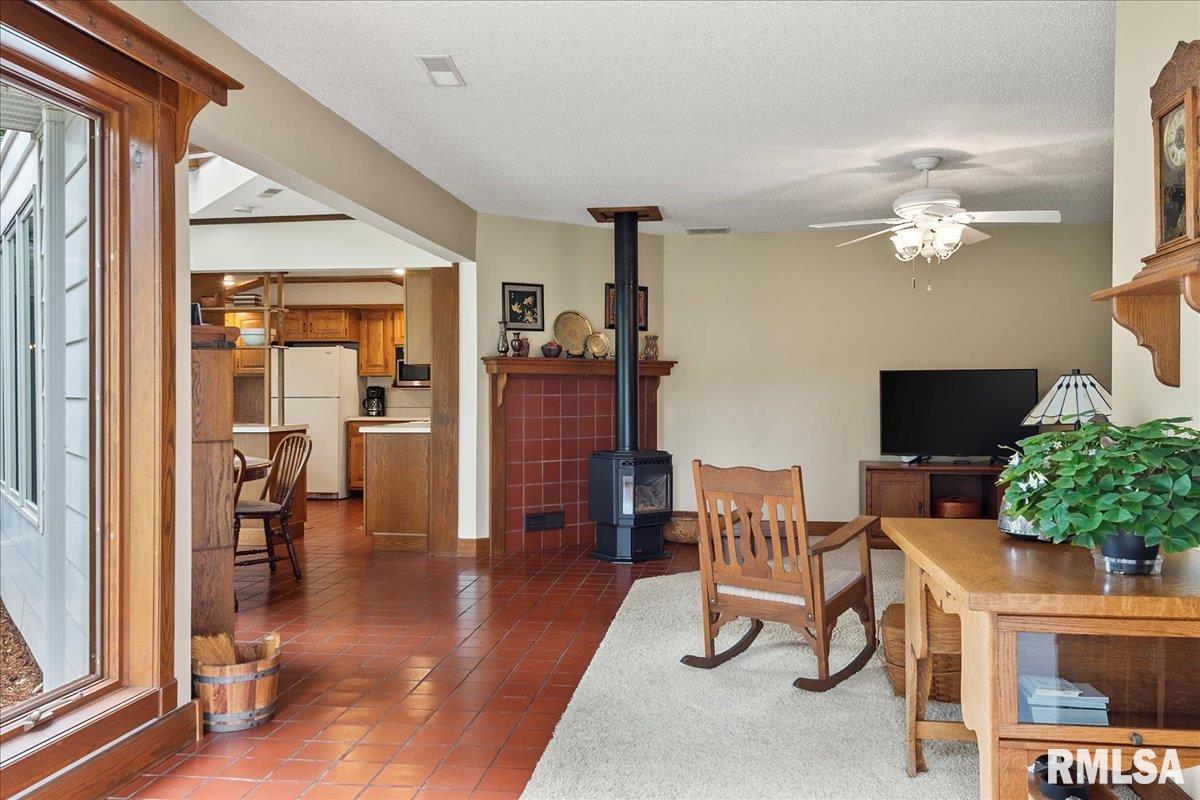 640 South Koke Mill Road Springfield, IL 62711 - Photo 36 of 87 Gallery Image 36
