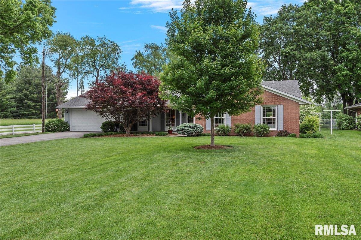 640 South Koke Mill Road Springfield, IL 62711 - Photo 8 of 87 Gallery Image 8