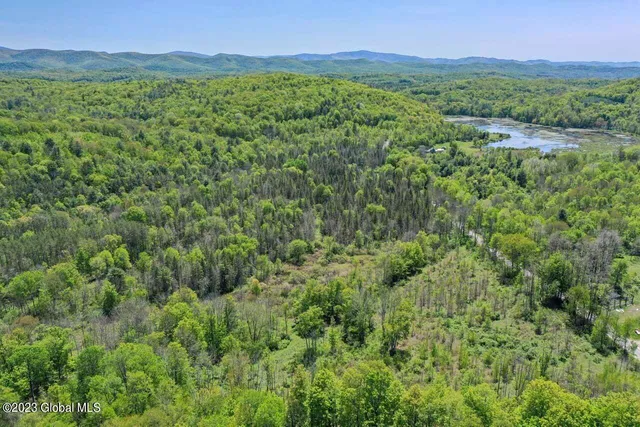 $1,850,000 | 1032 Bogtown Road, Hebron, NY 12865