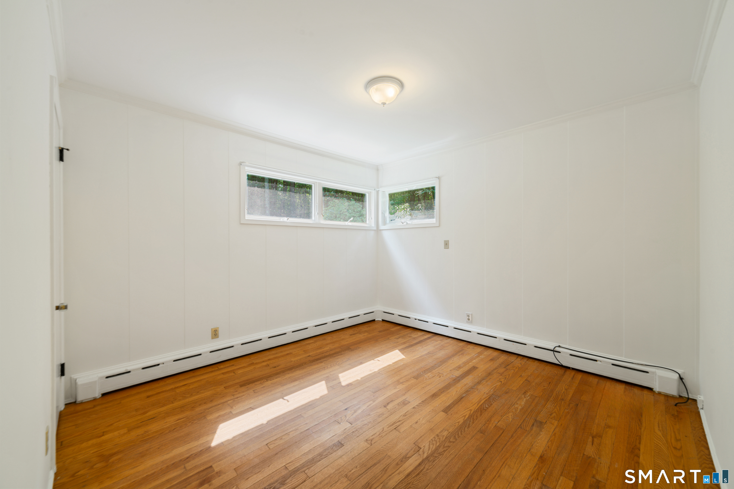 47 Terrell Road Woodbury, CT 06798 - Photo 10 of 33 Gallery Image 10