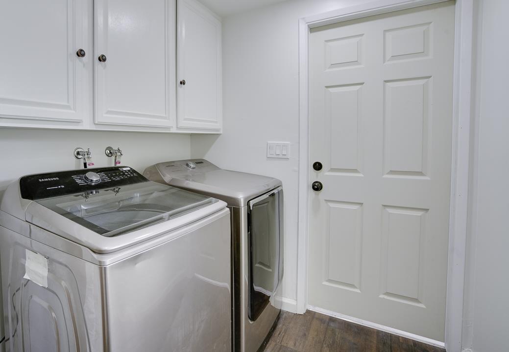 2576 Toltec Circle San Ramon, CA 94583 - Photo 15 of 37 a utility room with sink dryer and washer