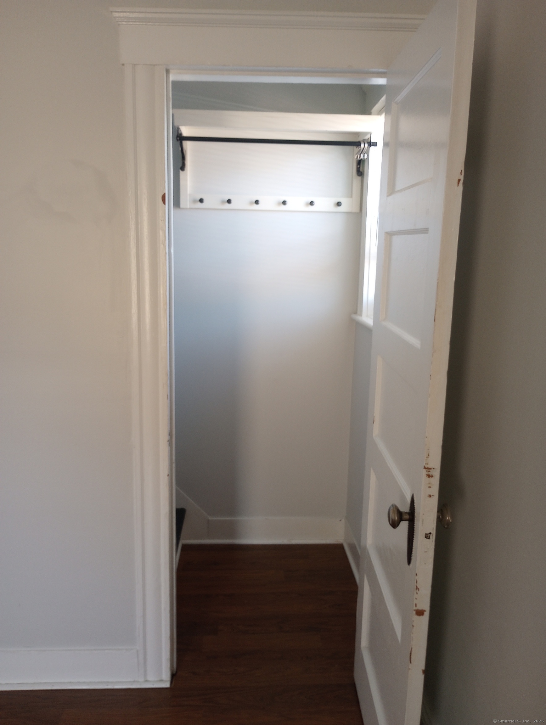 92 Thorpe Street Fairfield, CT 06824 - Photo 10 of 14