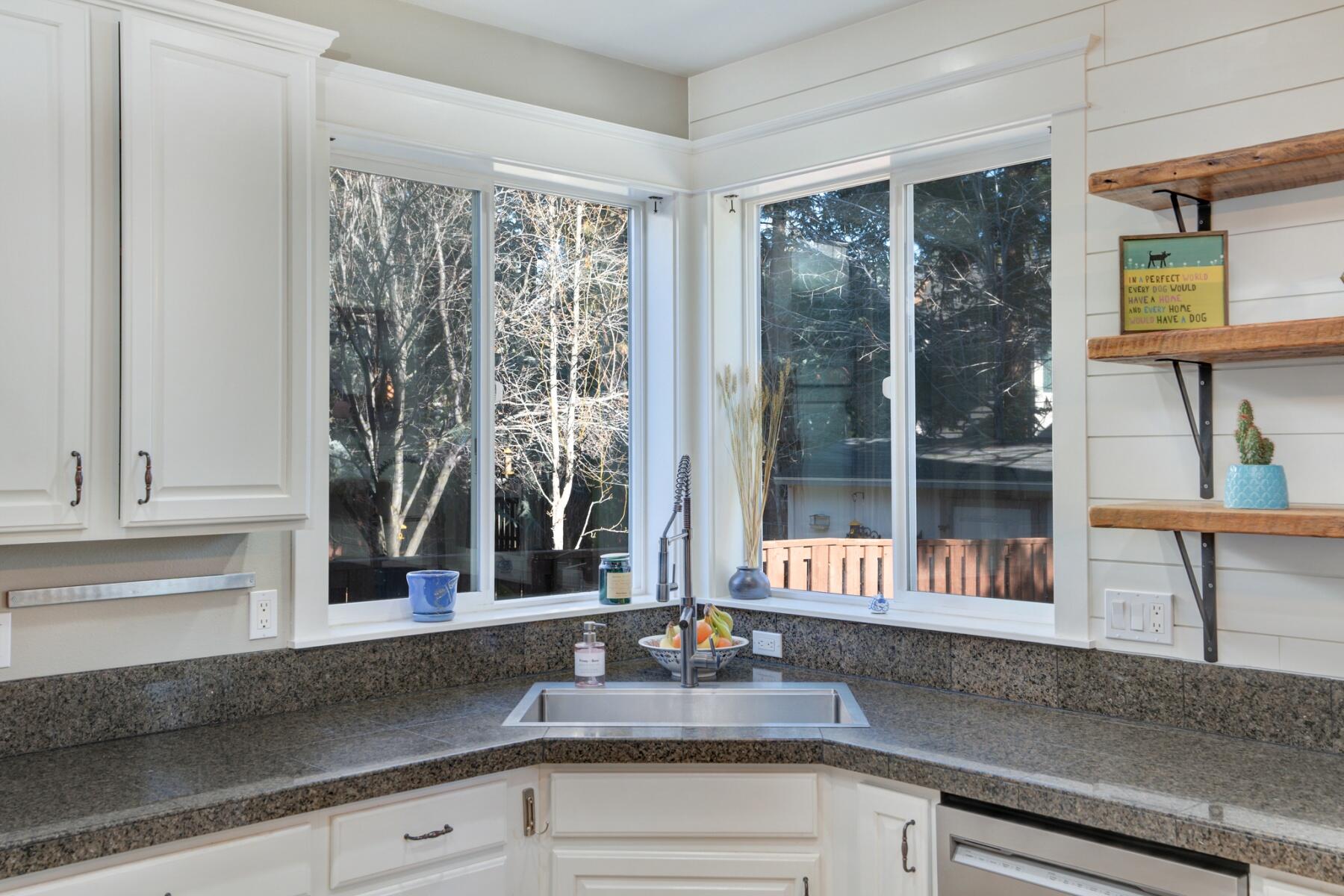 60968 Snowberry Place Bend, OR 97702 - Photo 20 of 65 batch_38