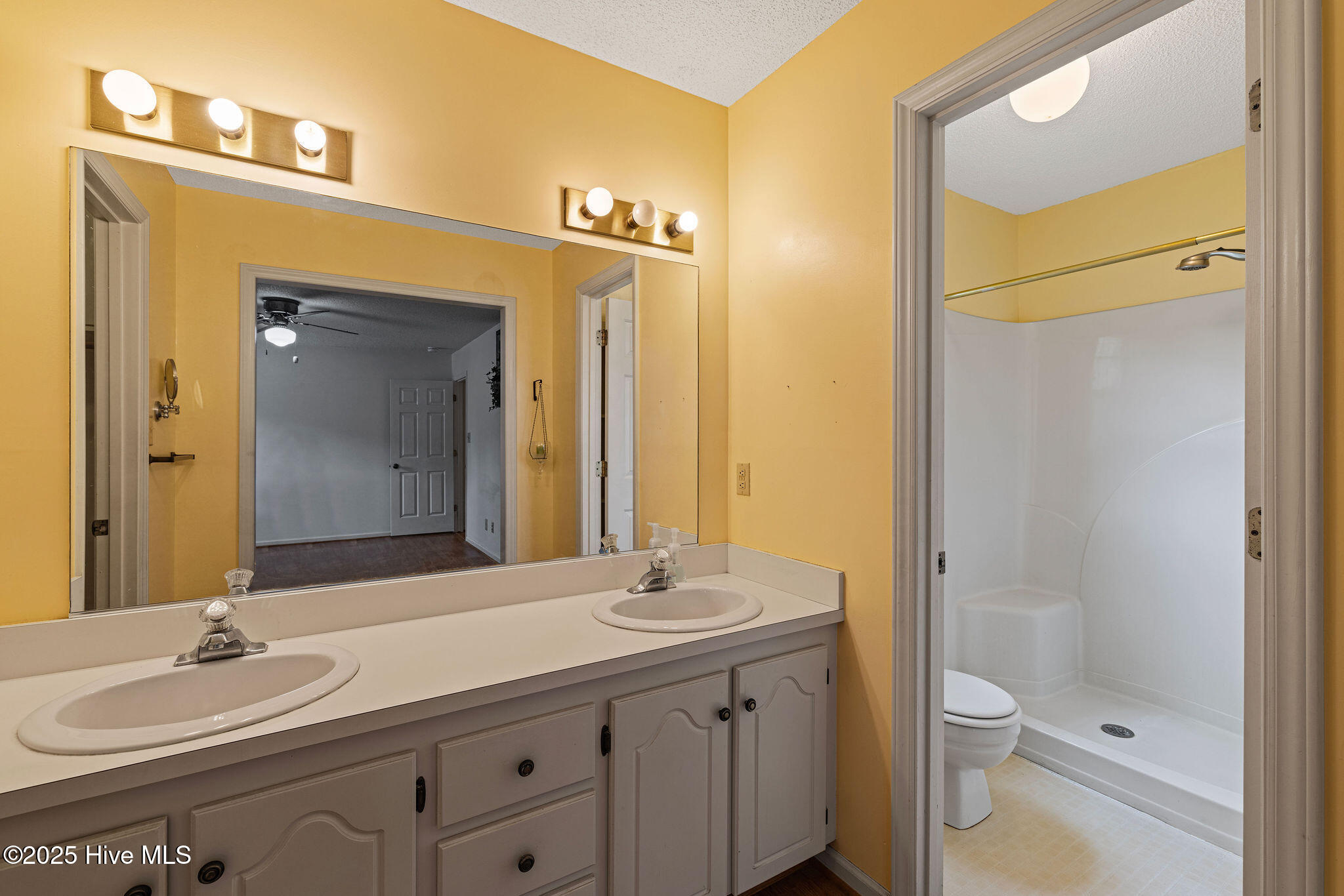 588 Vail Road Pikeville, NC 27863 - Photo 16 of 27 5T5A9391