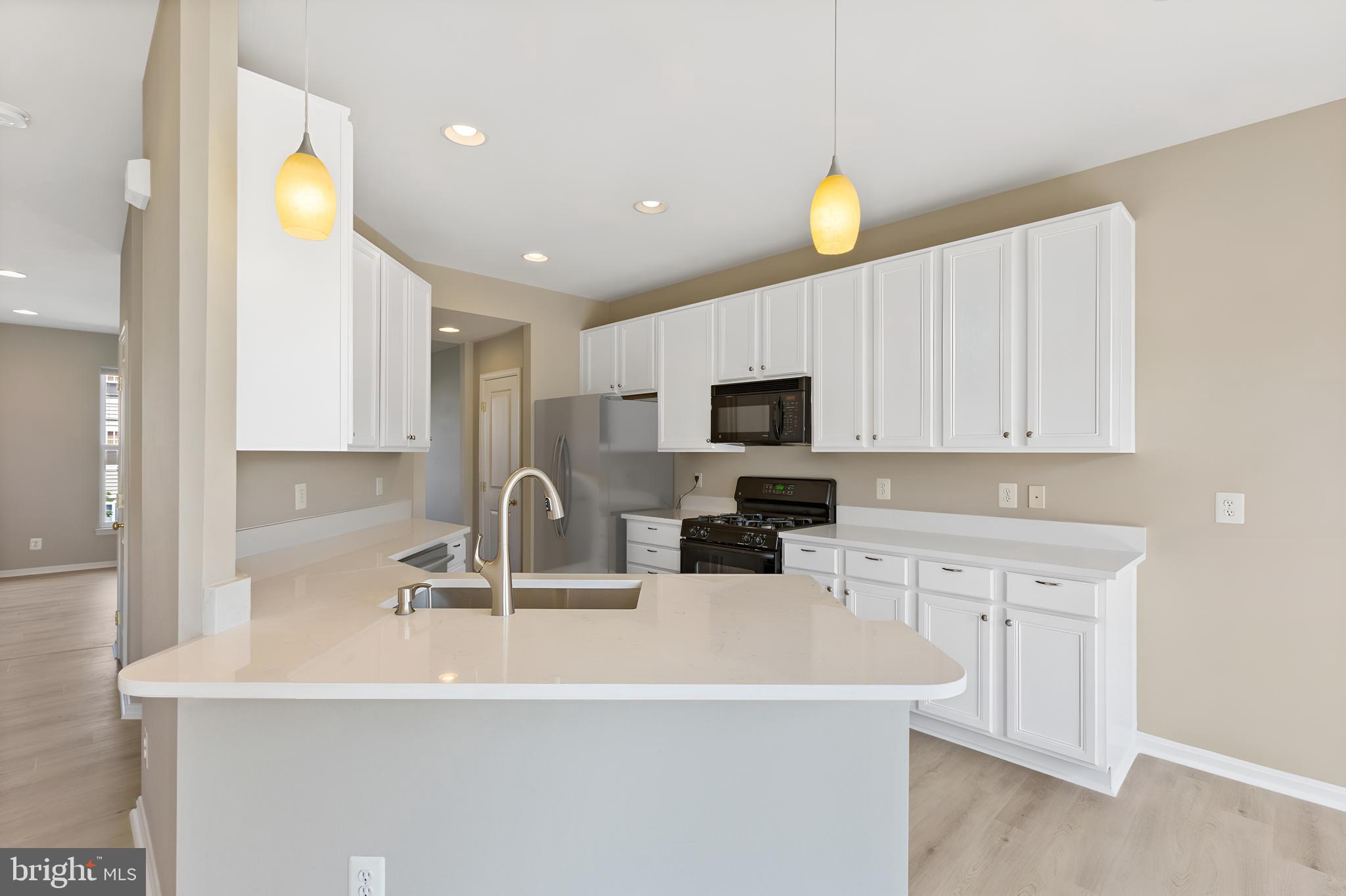 9147 Ribbon Falls Loop Bristow, VA 20136 - Photo 18 of 53