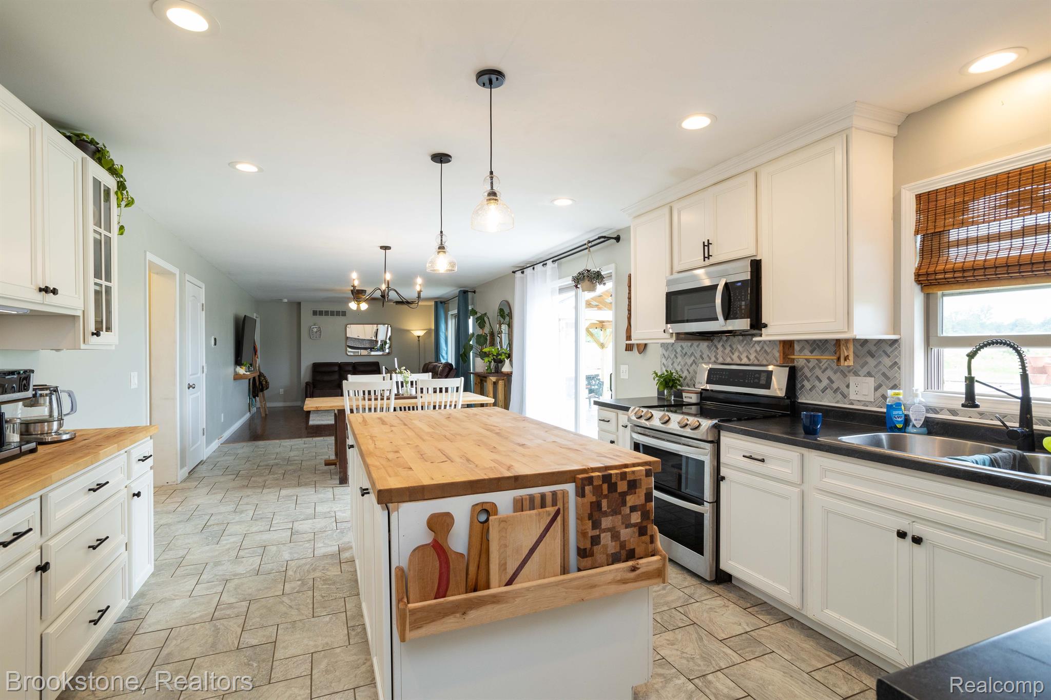 1580 Sperry Road Allenton, MI 48002 - Photo 7 of 39 Gallery Image 7
