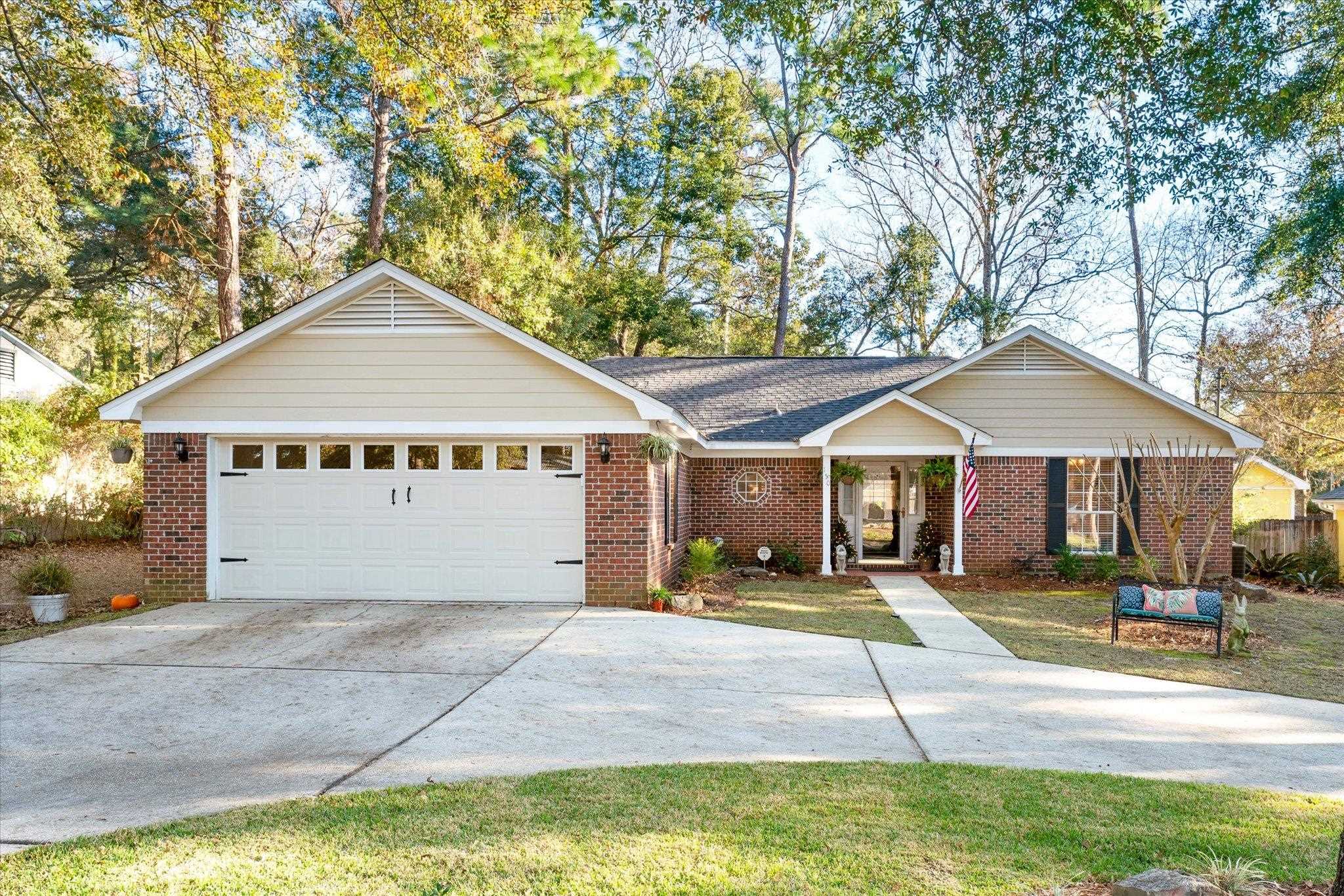 150 Ridgewood Drive Daphne, AL 36526 - Photo 1 of 23