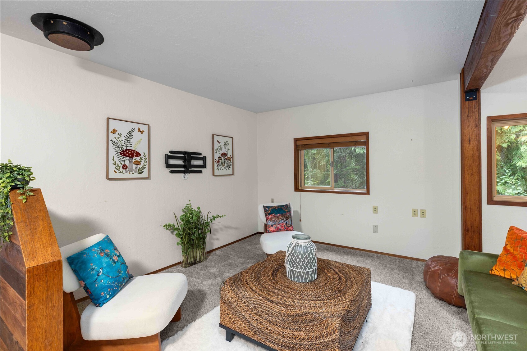 1350 Southwest Berry Lake Road Port Orchard, WA 98367 - Photo 9 of 40 Gallery Image 9
