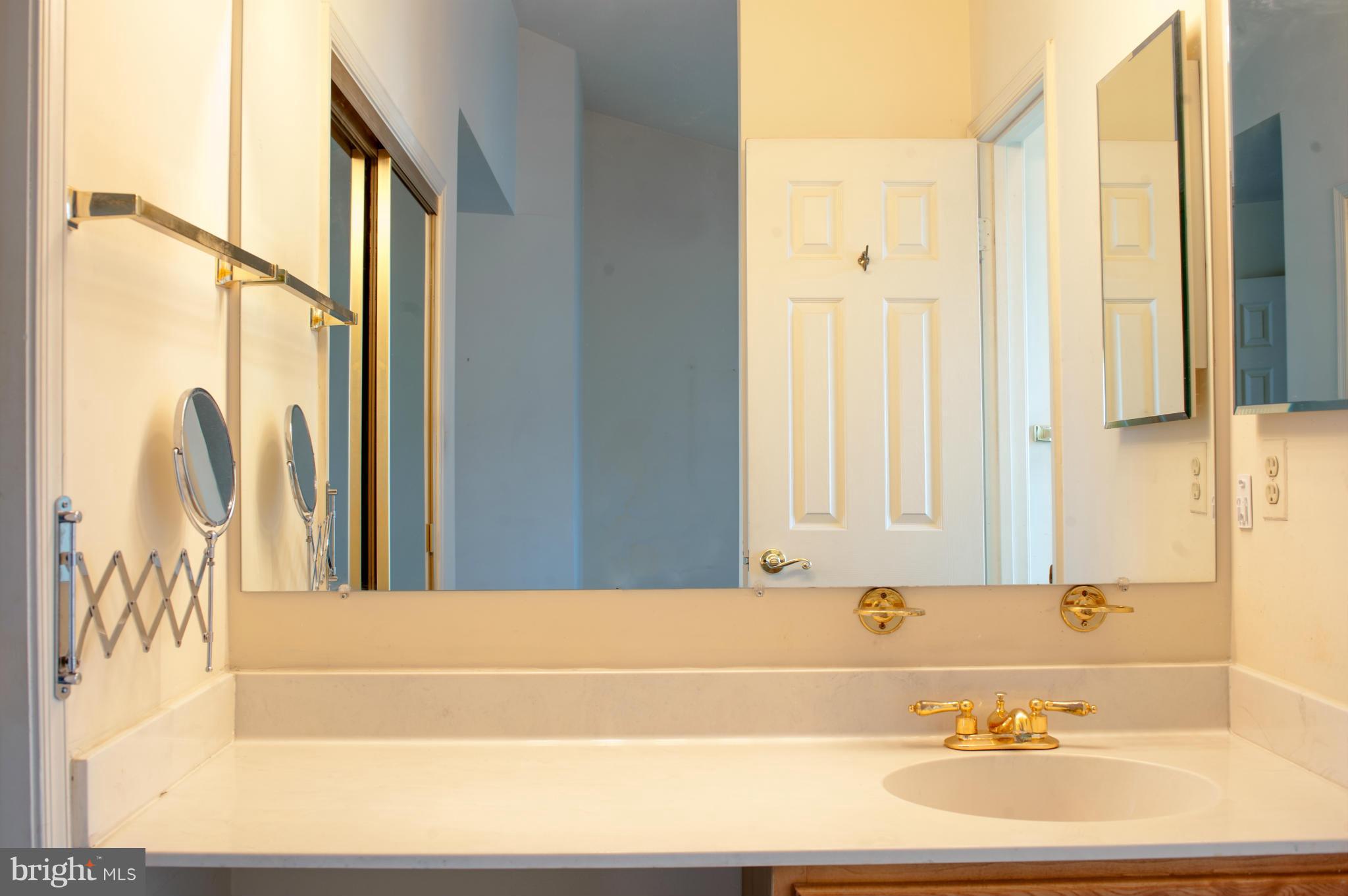 8531 Bauer Drive Springfield, VA 22152 - Photo 14 of 17 Bath (Master)