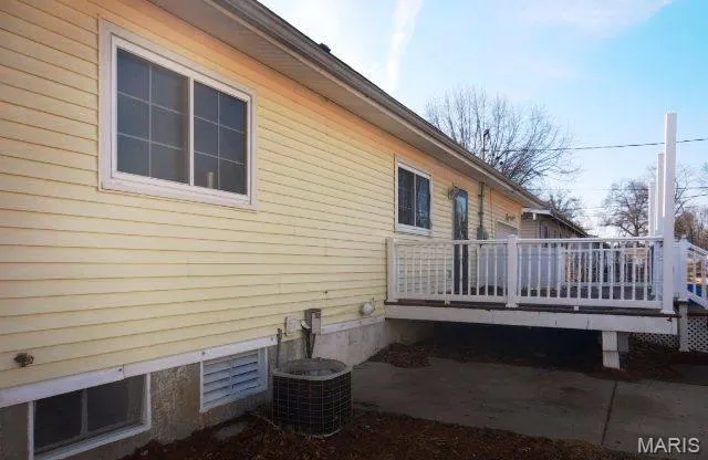 $144,000 | 1435 Aspen Drive, Florissant, MO 63031