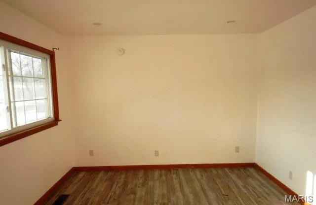 $144,000 | 1435 Aspen Drive, Florissant, MO 63031