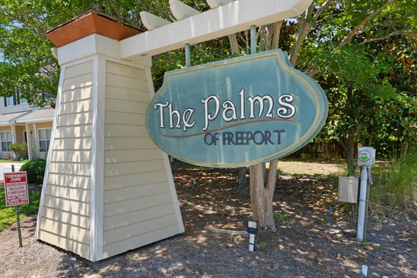 $1,750 | 15284 331 Business Highway, Unit 3C, Freeport, FL 32439