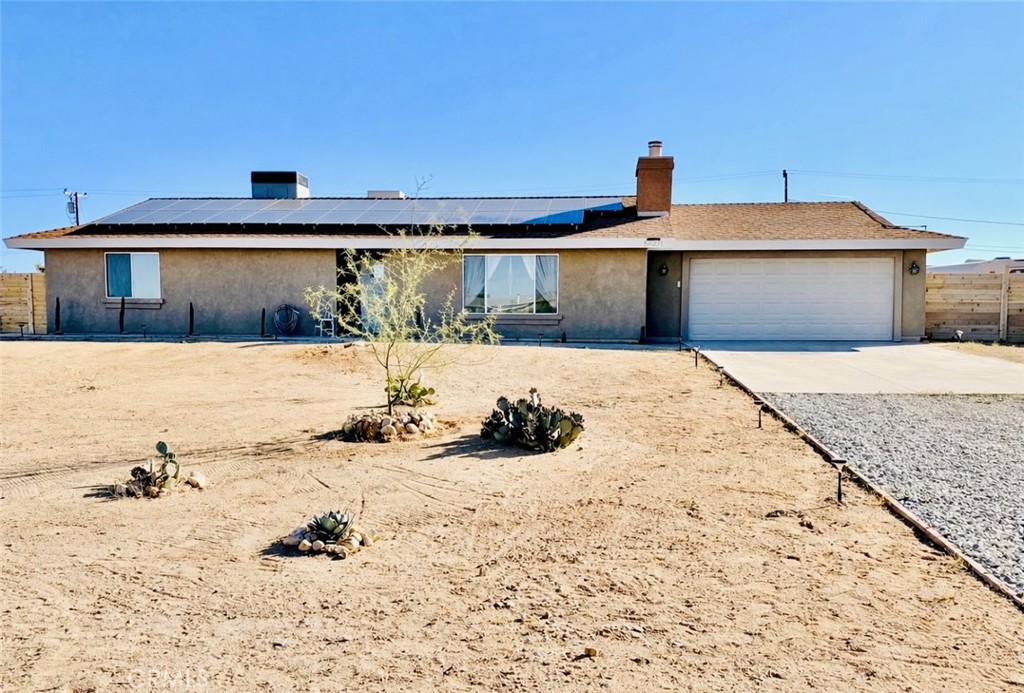 58271 Caliente Street Yucca Valley, CA 92284 - Photo 1 of 38 Front Yard